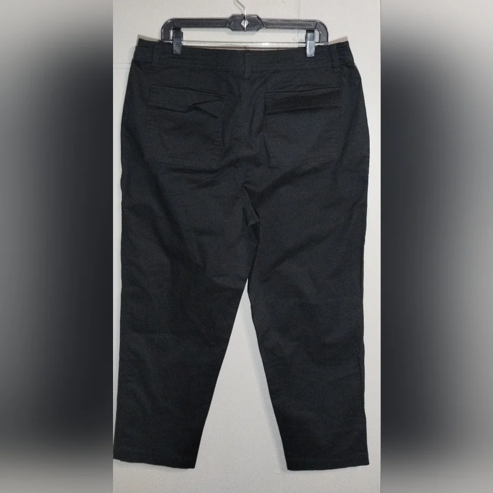 a new day Women's Black Pants Stretch Chinos Size (16)